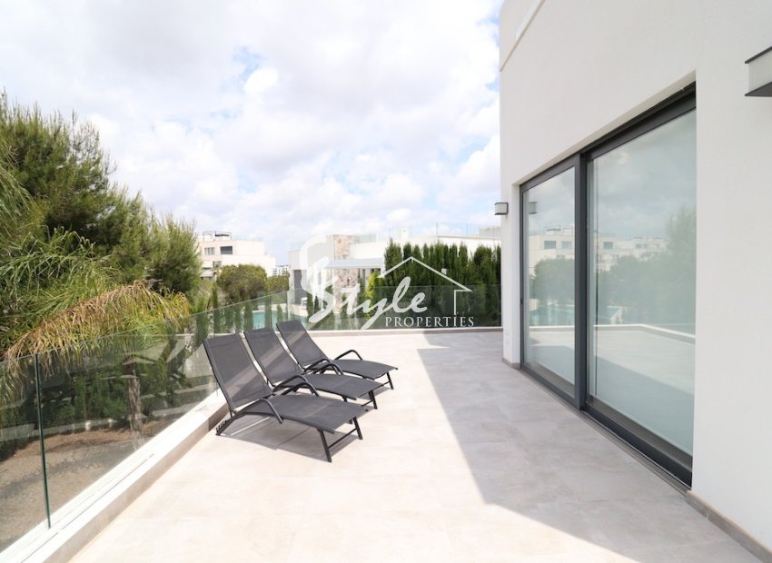 Reventa - Villa - Las Colinas - Las Colinas Golf