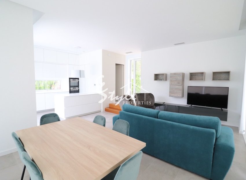 Reventa - Villa - Las Colinas - Las Colinas Golf