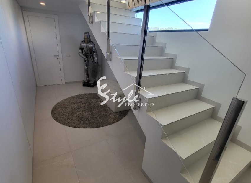 Reventa - Villa - Las Colinas - Las Colinas Golf