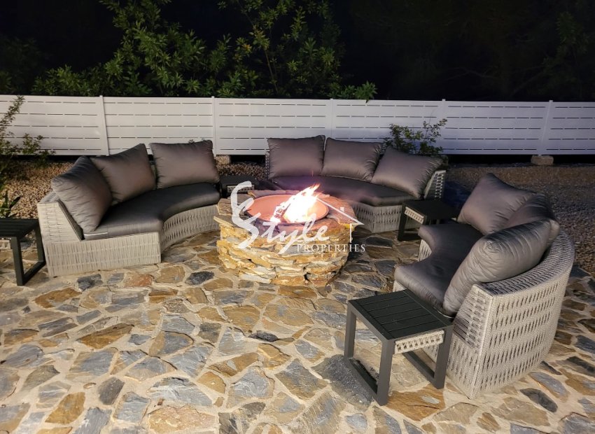 Reventa - Villa - Las Colinas - Las Colinas Golf