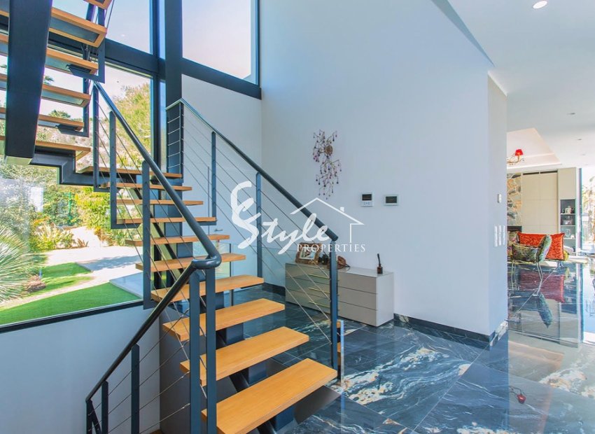 Reventa - Villa - Las Colinas - Las Colinas Golf