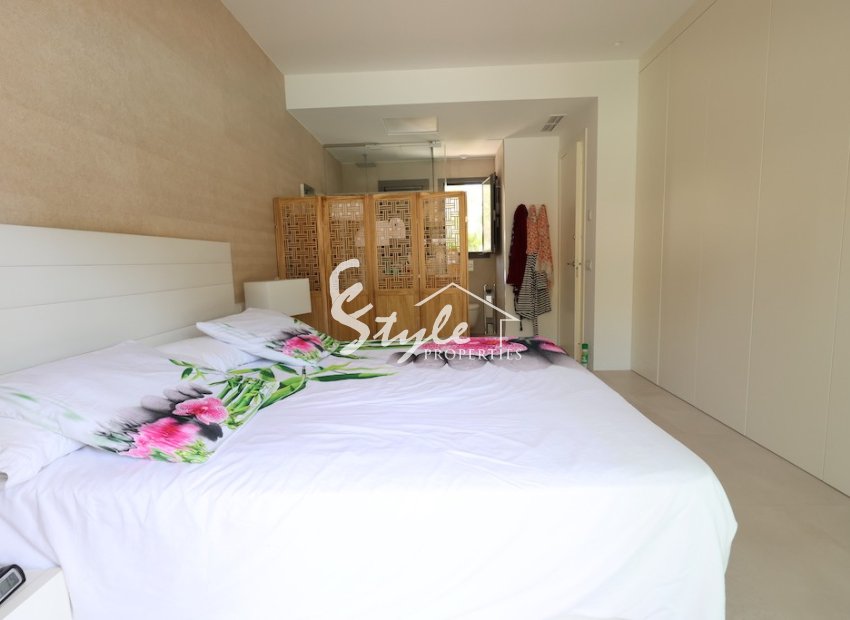 Reventa - Villa - Las Colinas - Las Colinas Golf