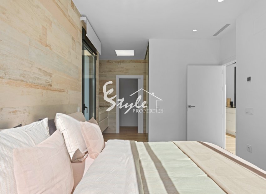 Reventa - Villa - Las Colinas - Las Colinas Golf