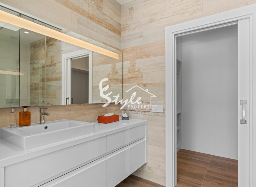 Reventa - Villa - Las Colinas - Las Colinas Golf