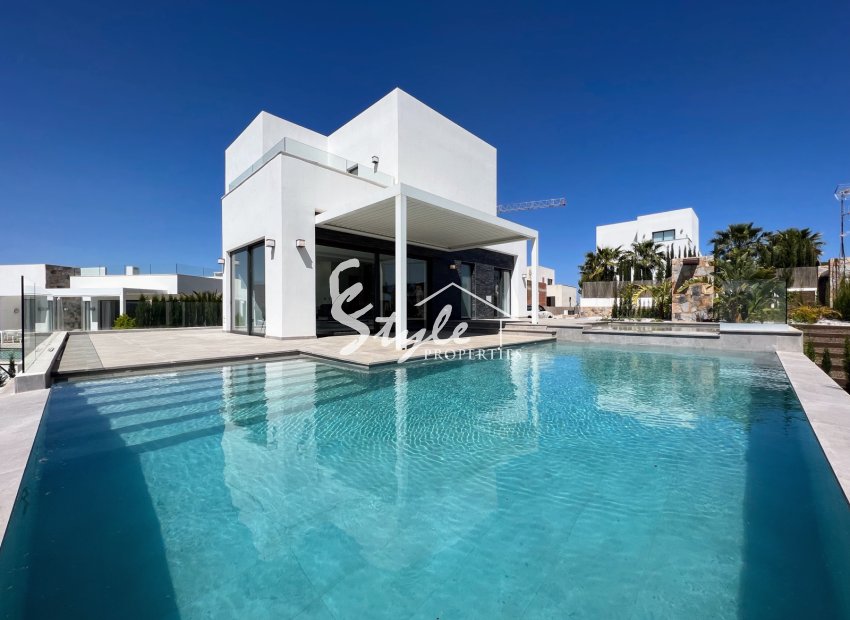 Reventa - Villa - Las Colinas - Las Colinas Golf