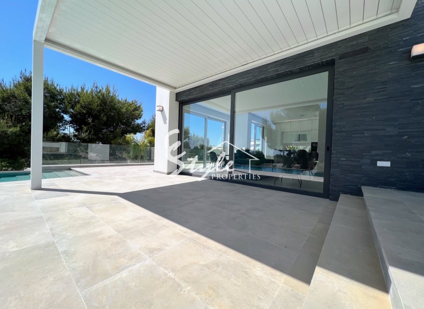 Reventa - Villa - Las Colinas - Las Colinas Golf