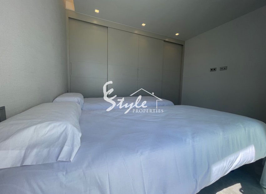 Reventa - Villa - Las Colinas - Las Colinas Golf