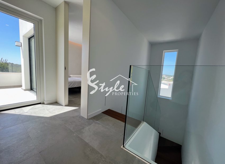 Reventa - Villa - Las Colinas - Las Colinas Golf