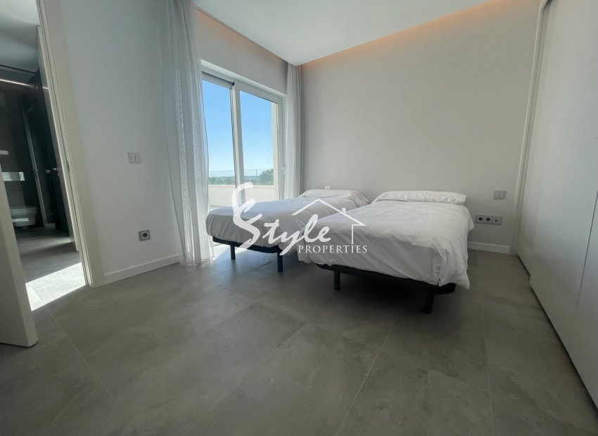 Reventa - Villa - Las Colinas - Las Colinas Golf