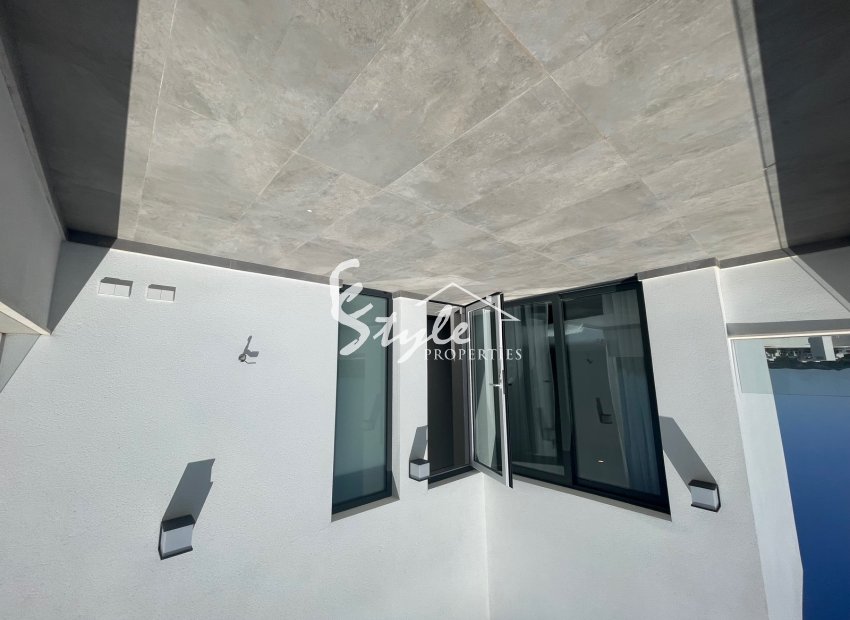 Reventa - Villa - Las Colinas - Las Colinas Golf