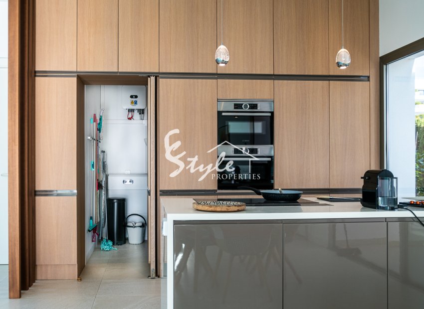 Reventa - Villa - Las Colinas - Las Colinas Golf