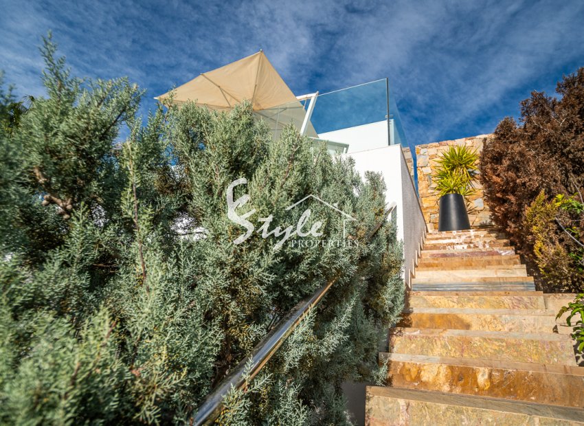 Reventa - Villa - Las Colinas - Las Colinas Golf