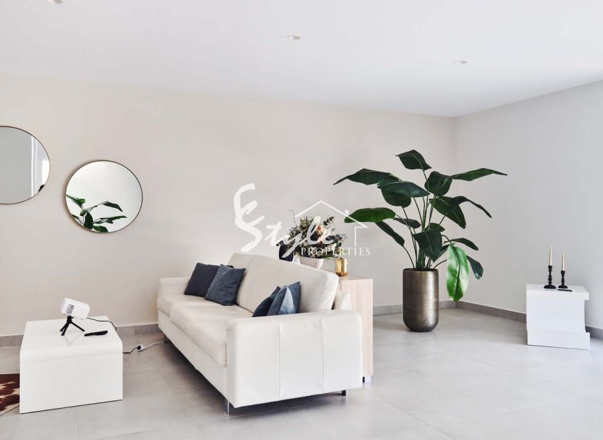 Reventa - Villa - Las Colinas - Las Colinas Golf