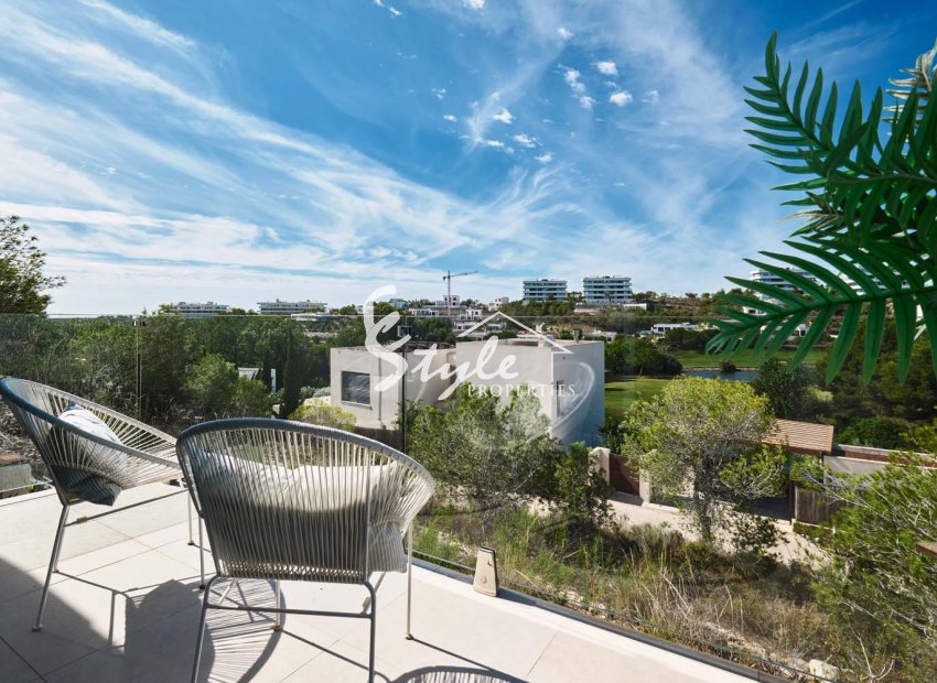Reventa - Villa - Las Colinas - Las Colinas Golf