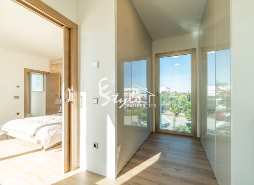 Reventa - Villa - Las Colinas - Las Colinas Golf