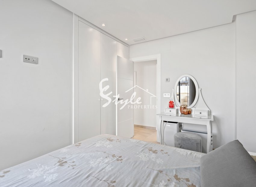 Reventa - Villa - Los Alcazares - Euro Roda