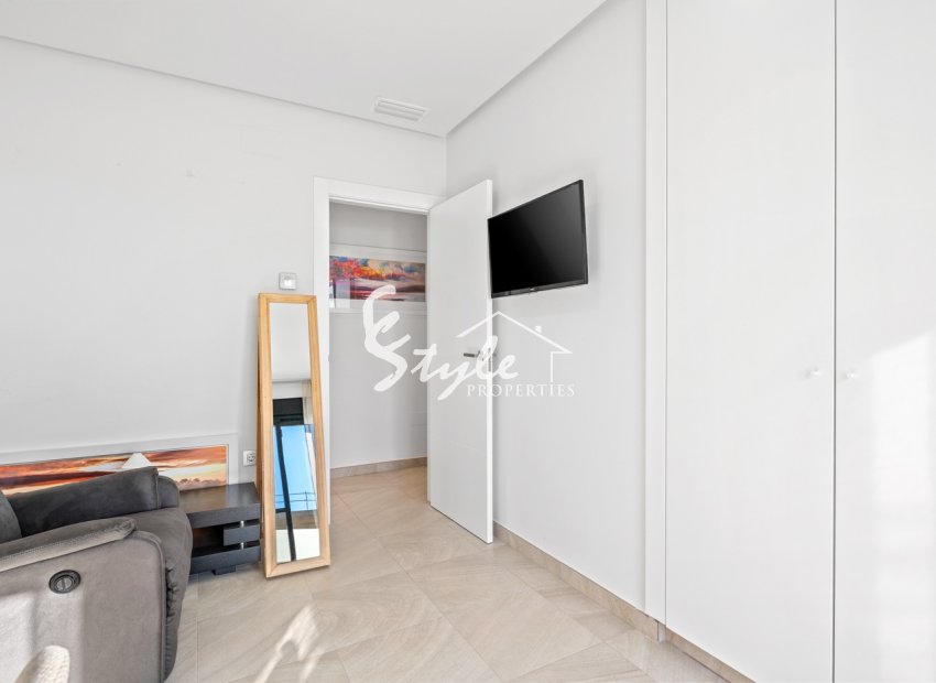 Reventa - Villa - Los Alcazares - Euro Roda