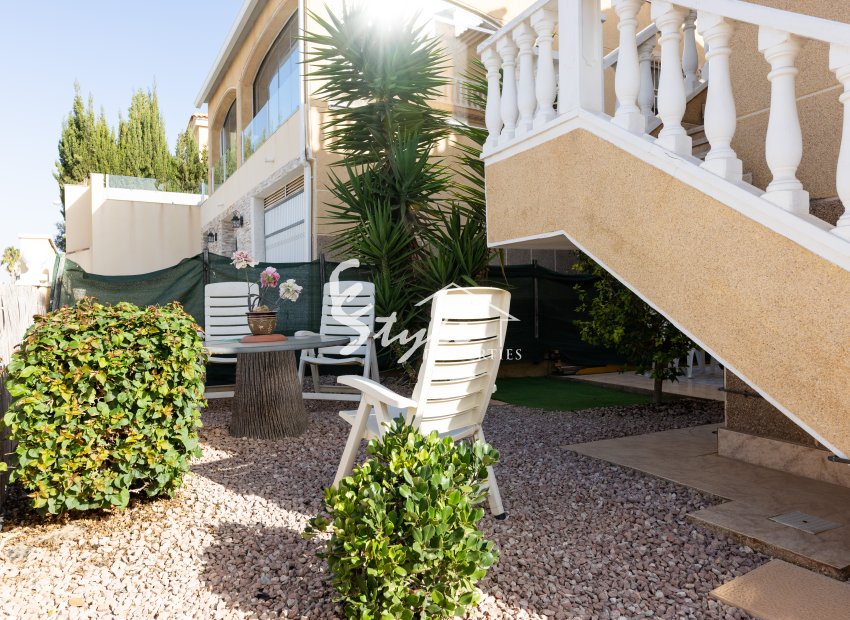 Reventa - Villa - Los Altos