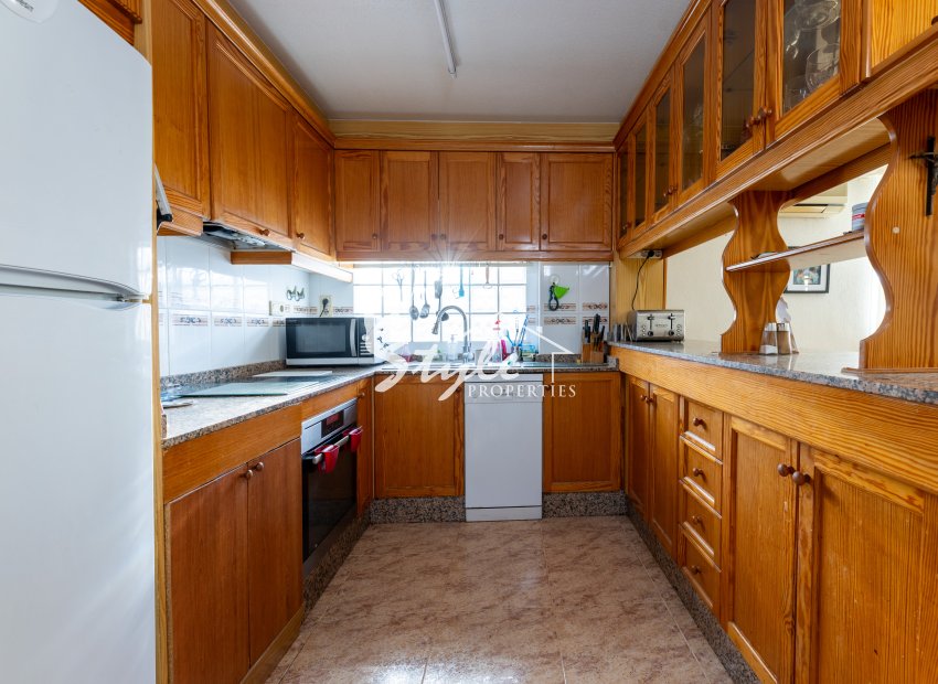 Reventa - Villa - Los Altos