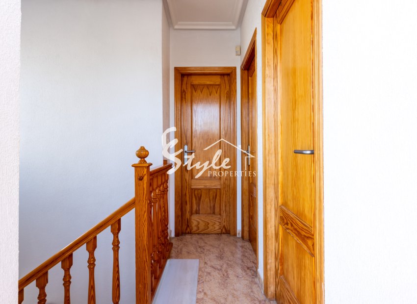 Reventa - Villa - Los Altos