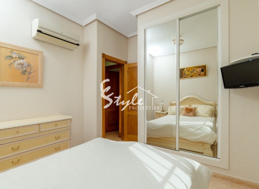 Reventa - Villa - Los Altos