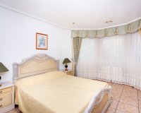 Reventa - Villa - Los Altos