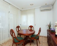 Reventa - Villa - Los Altos