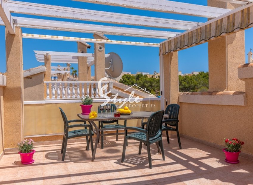 Reventa - Villa - Los Altos