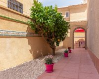 Reventa - Villa - Los Altos