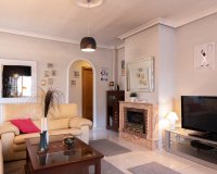 Reventa - Villa - Los Altos