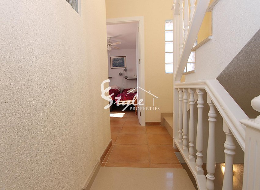 Reventa - Villa - Los Altos