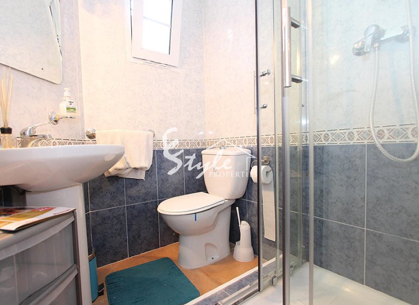 Reventa - Villa - Los Altos