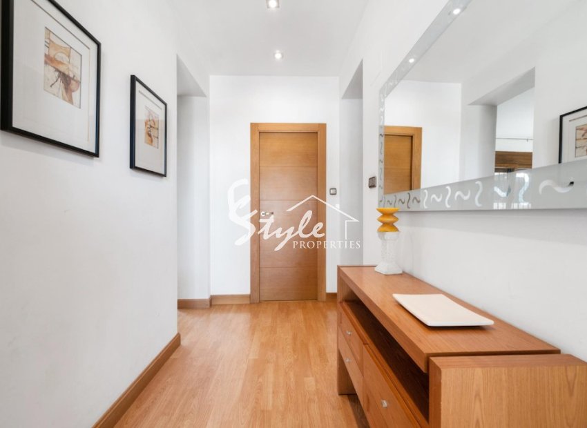 Reventa - Villa - Los Balcones