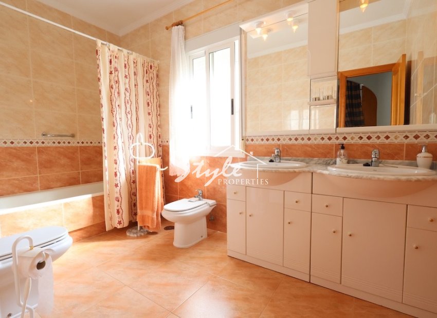 Reventa - Villa - Los Balcones