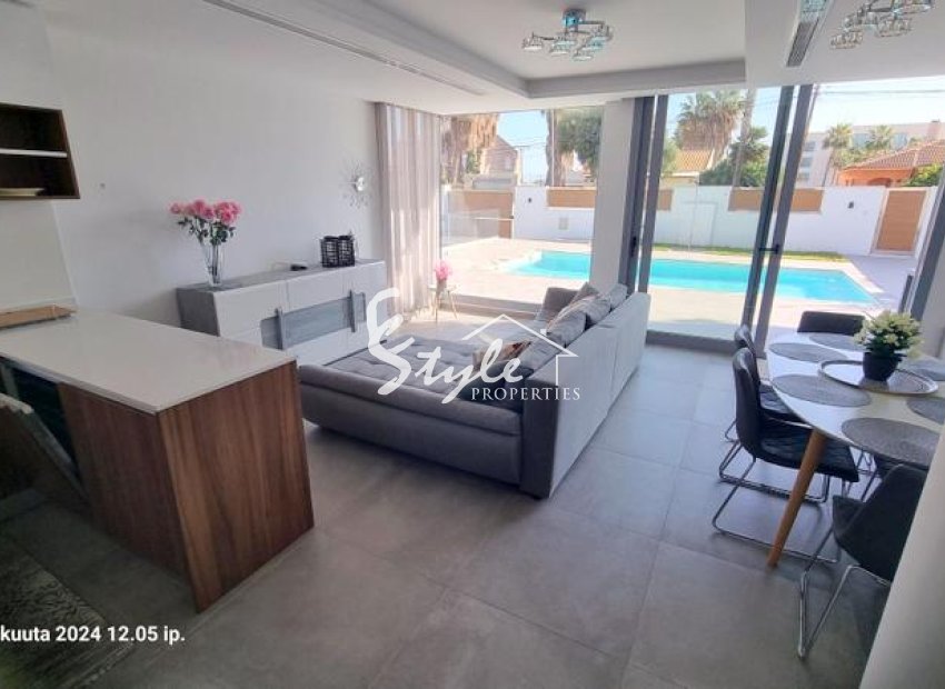 Reventa - Villa - Los Balcones