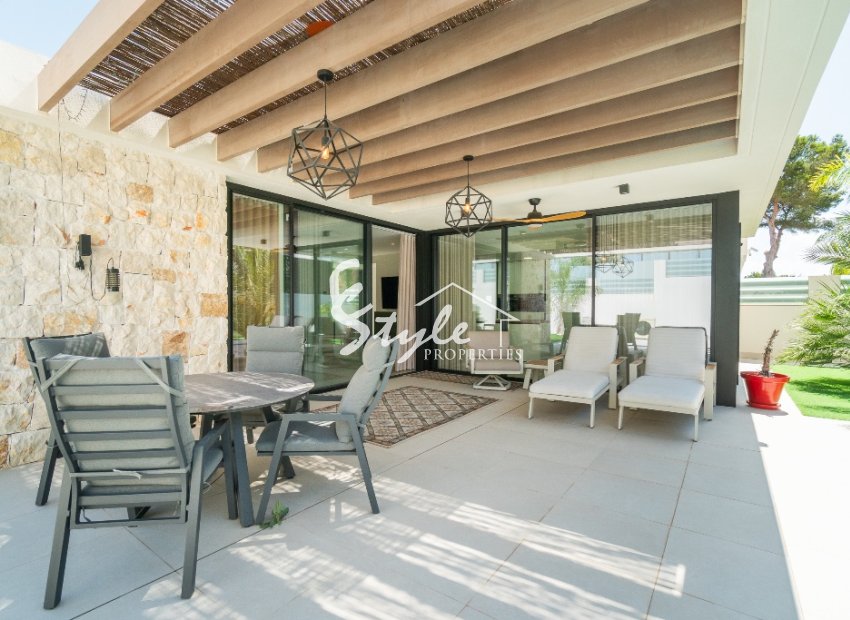 Reventa - Villa - Los Balcones