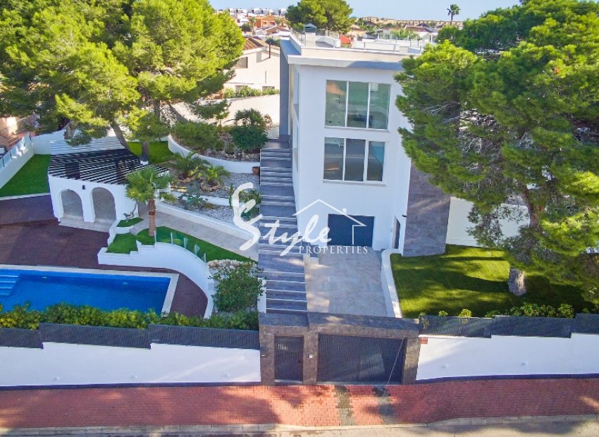 Reventa - Villa - Los Balcones