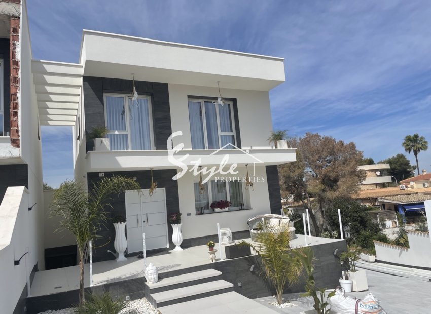Reventa - Villa - Los Balcones