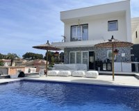 Reventa - Villa - Los Balcones
