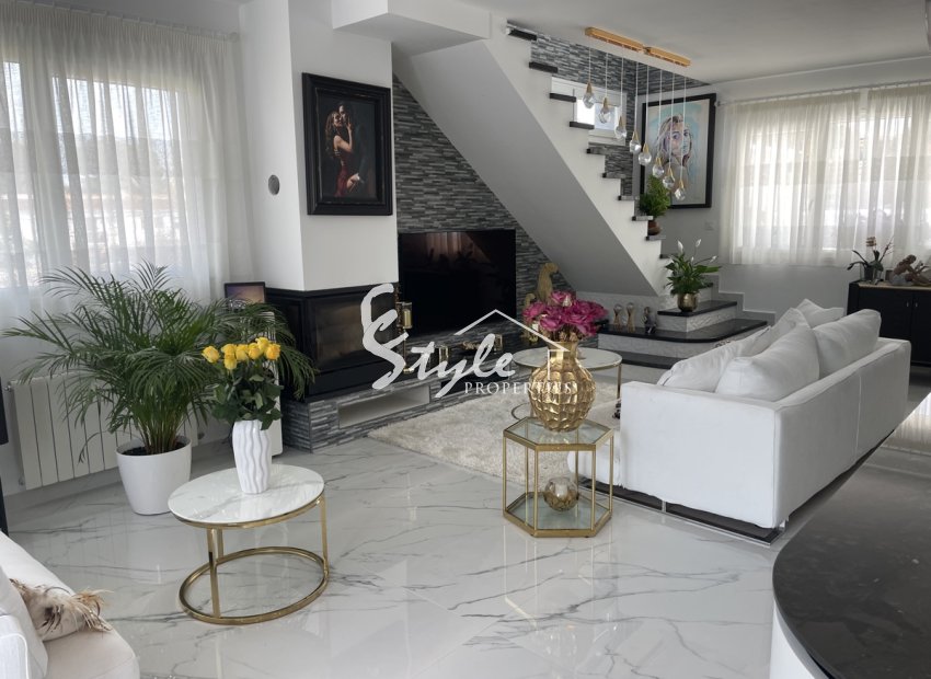 Reventa - Villa - Los Balcones