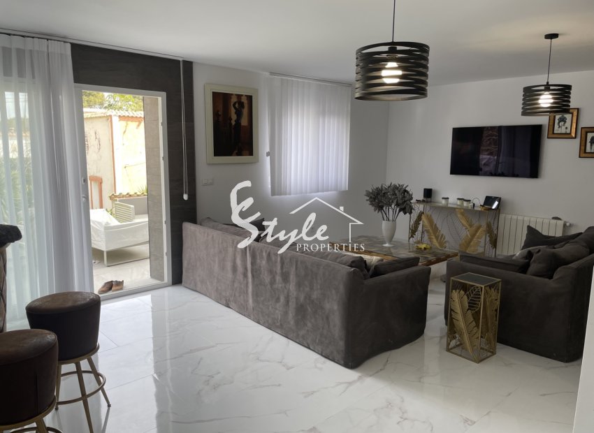 Reventa - Villa - Los Balcones