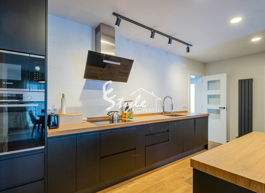 Reventa - Villa - Los Balcones