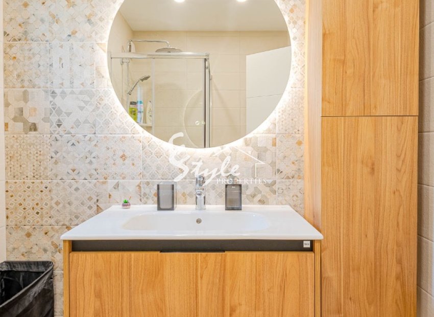 Reventa - Villa - Los Balcones