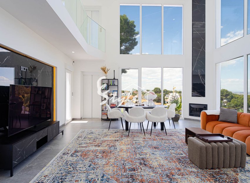 Reventa - Villa - Los Balcones