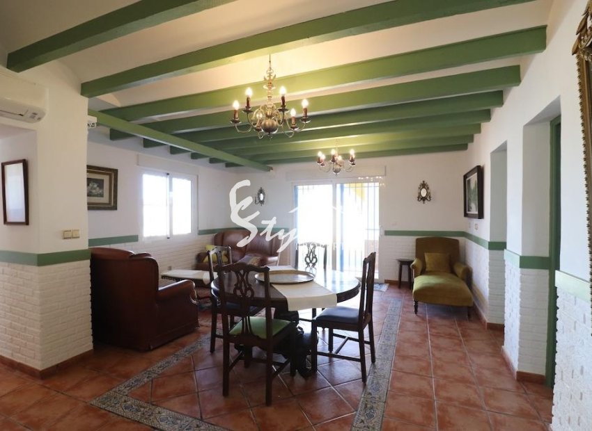 Reventa - Villa - Los Dolses