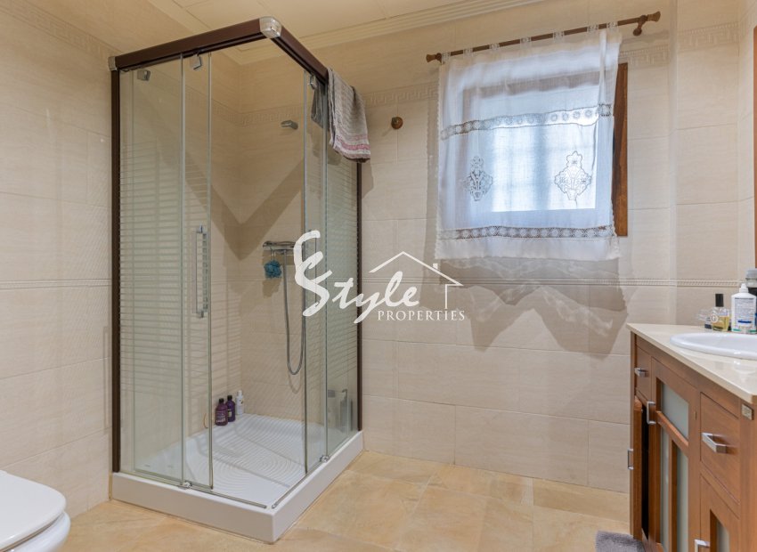 Reventa - Villa - LOS MONTESINOS - La Herada