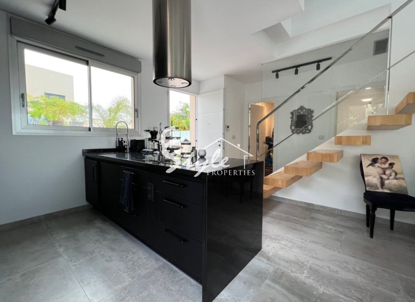 Reventa - Villa - Mil Palmeras