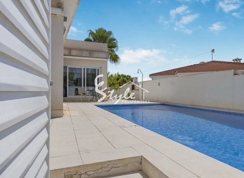 Reventa - Villa - Mil Palmeras