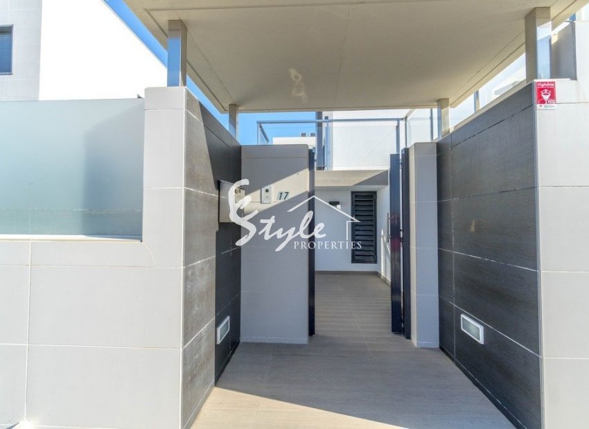 Reventa - Villa - Orihuela Costa  - Agua Marina