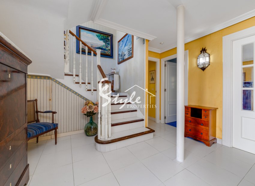 Reventa - Villa - Orihuela Costa  - ARCIPRESTE DE HITA-CMOR